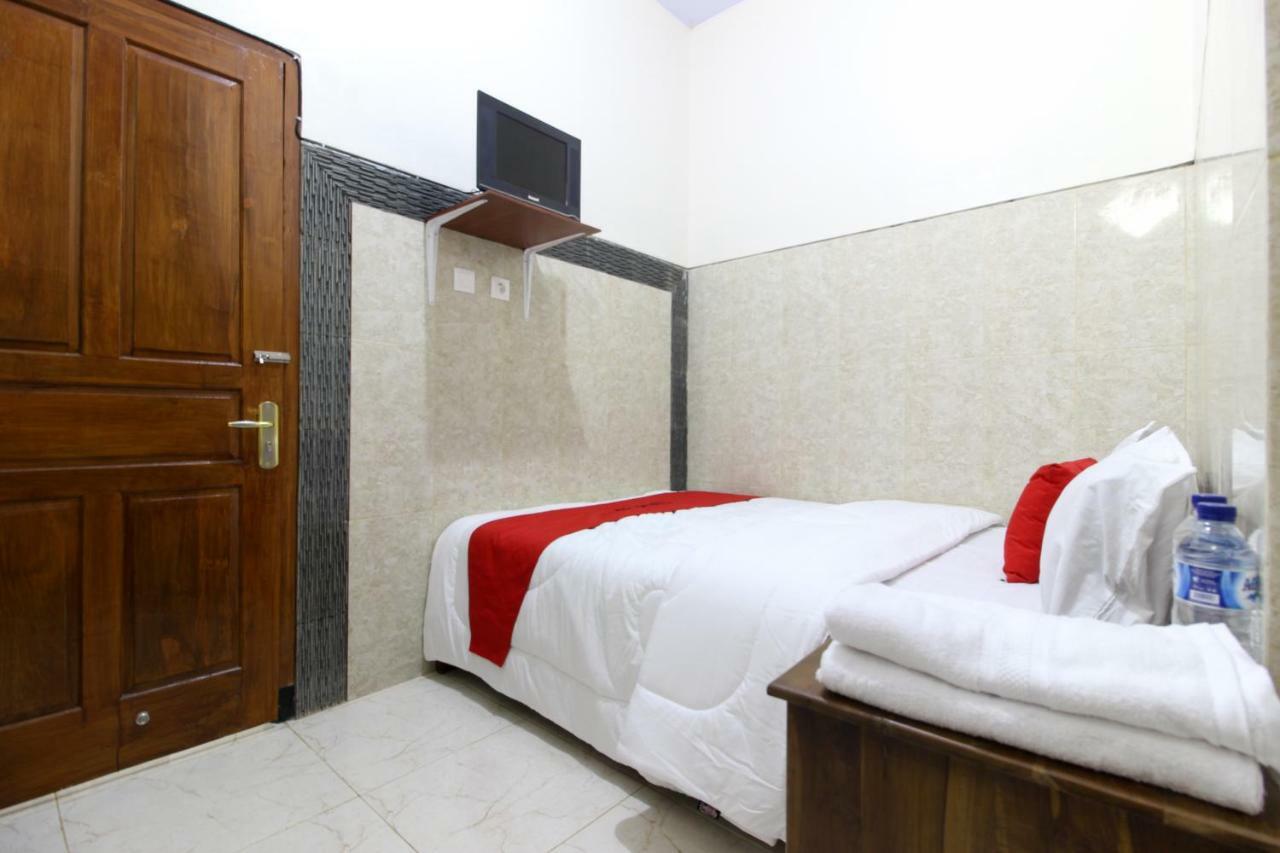 Reddoorz Near Museum Gunung Merapi Kaliurang Extérieur photo